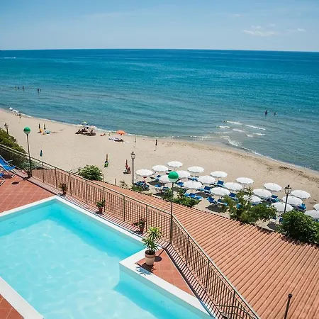 Pica 3* Caprioli
